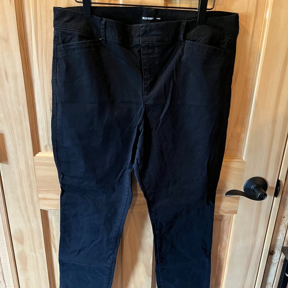 Old Navy Women's Pixie Pants
